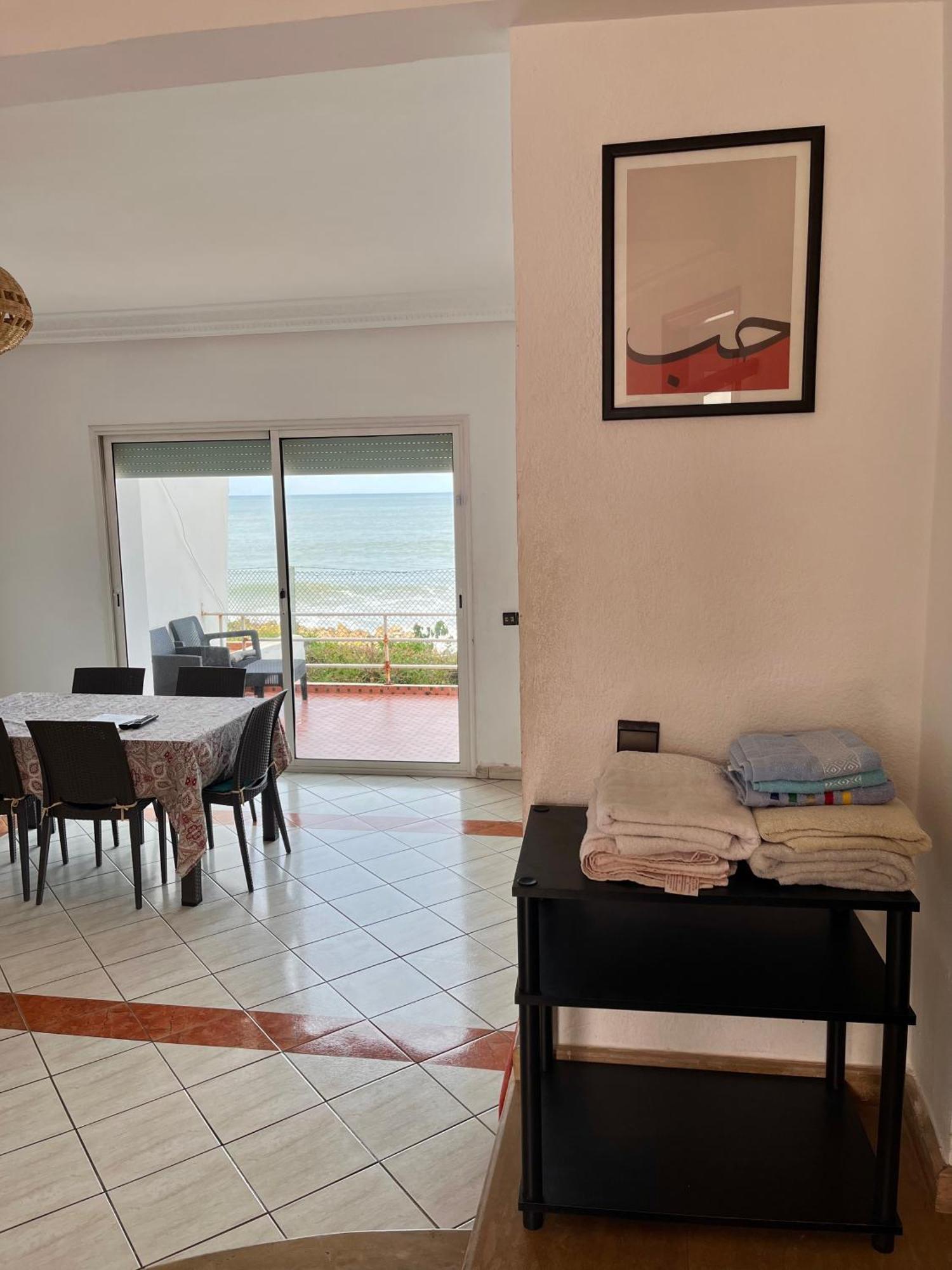 Splendid Beachfront Villa In Sidi Bouzid Beach With Pool Douar Ourlali Kültér fotó