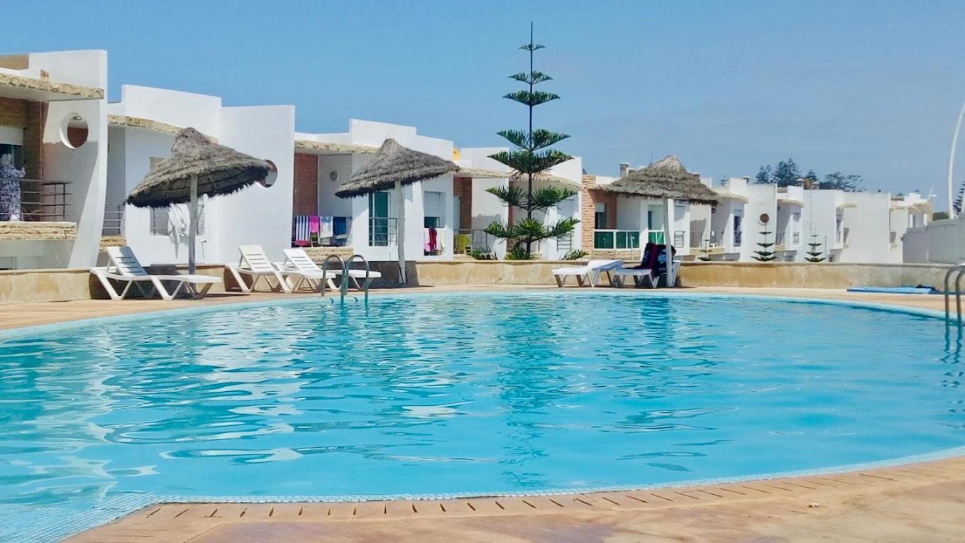 Splendid Beachfront Villa In Sidi Bouzid Beach With Pool Douar Ourlali Kültér fotó